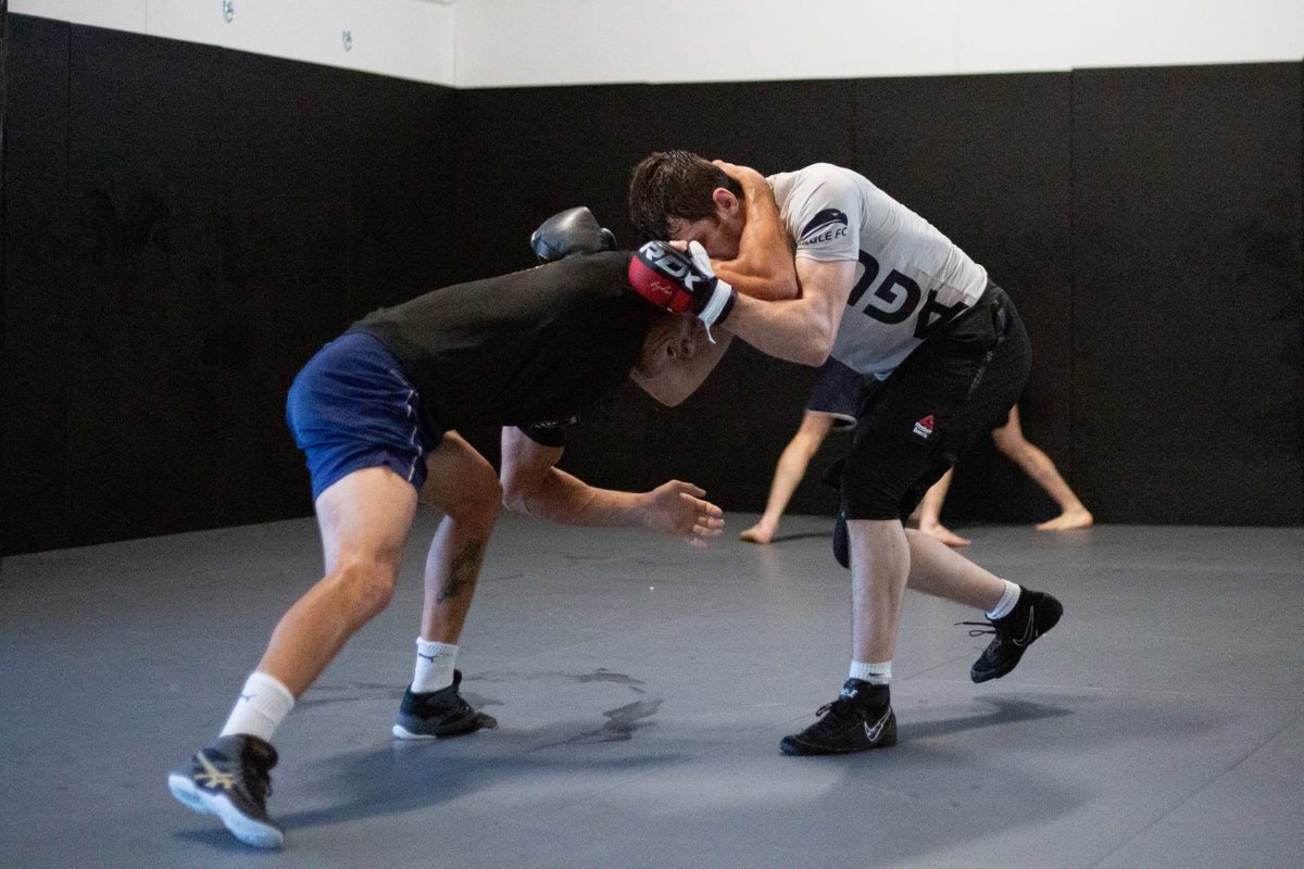 Brottningsträning på Örebro Fight Gym